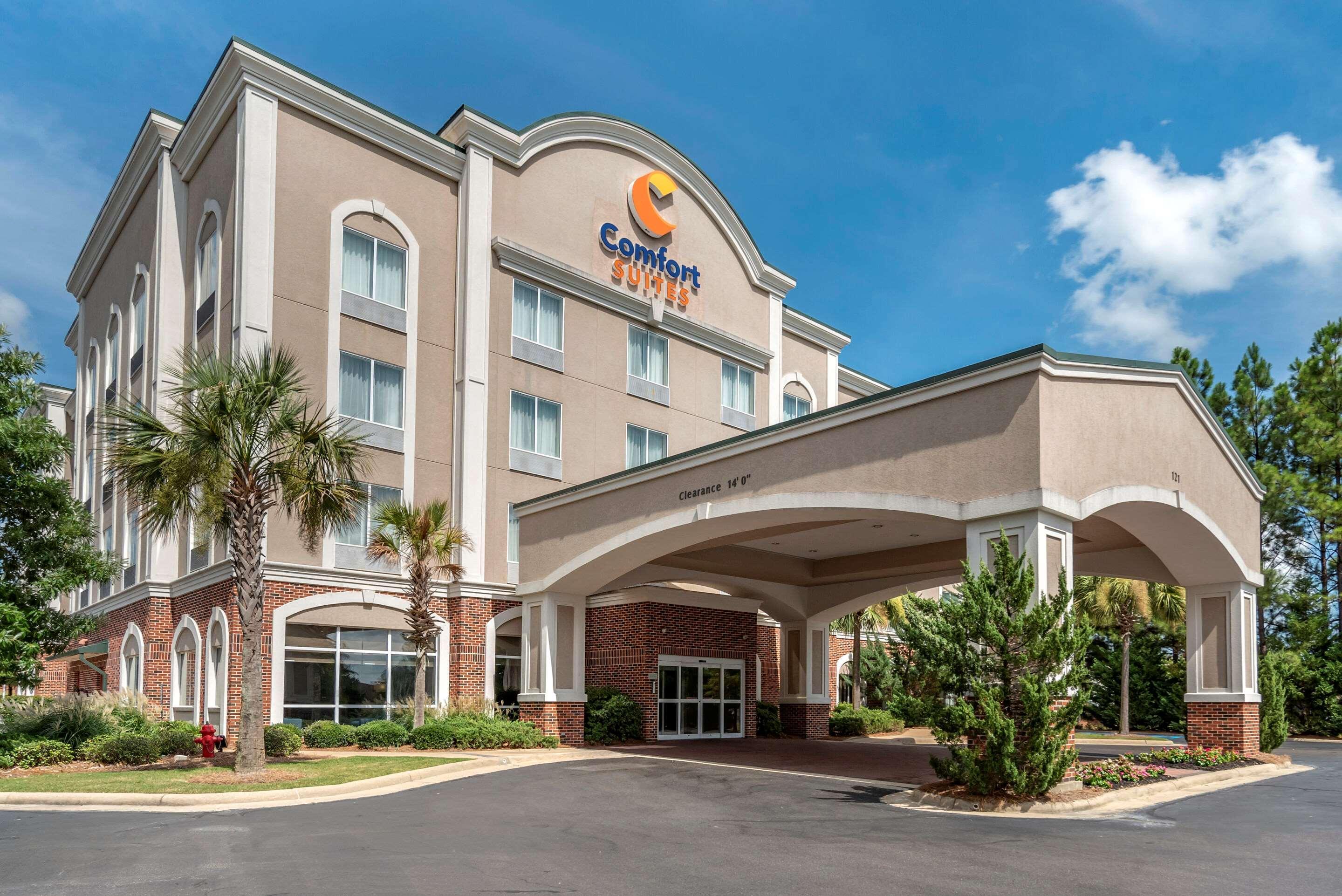 Comfort Suites Airport Luckney Exterior foto
